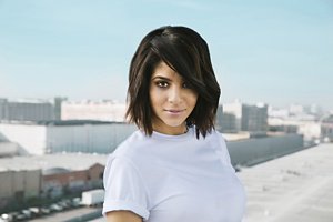 JF_FE_BB_Straight_Hero_Eloisa_2017_LR copy_NH